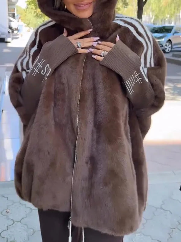 Aaliyah – Oversized Faux Fur Coat with Hood