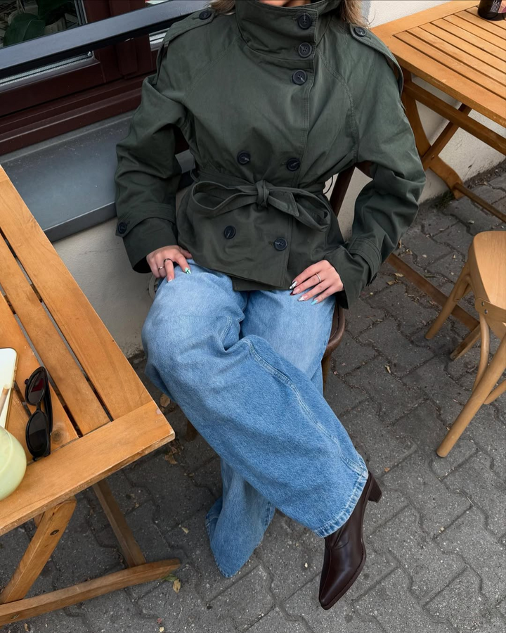 Millie – Cropped Trench Coat for Effortless Autumn Elegance