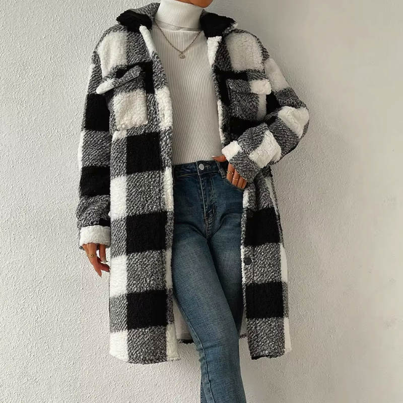 Charlotte - Plaid Coat
