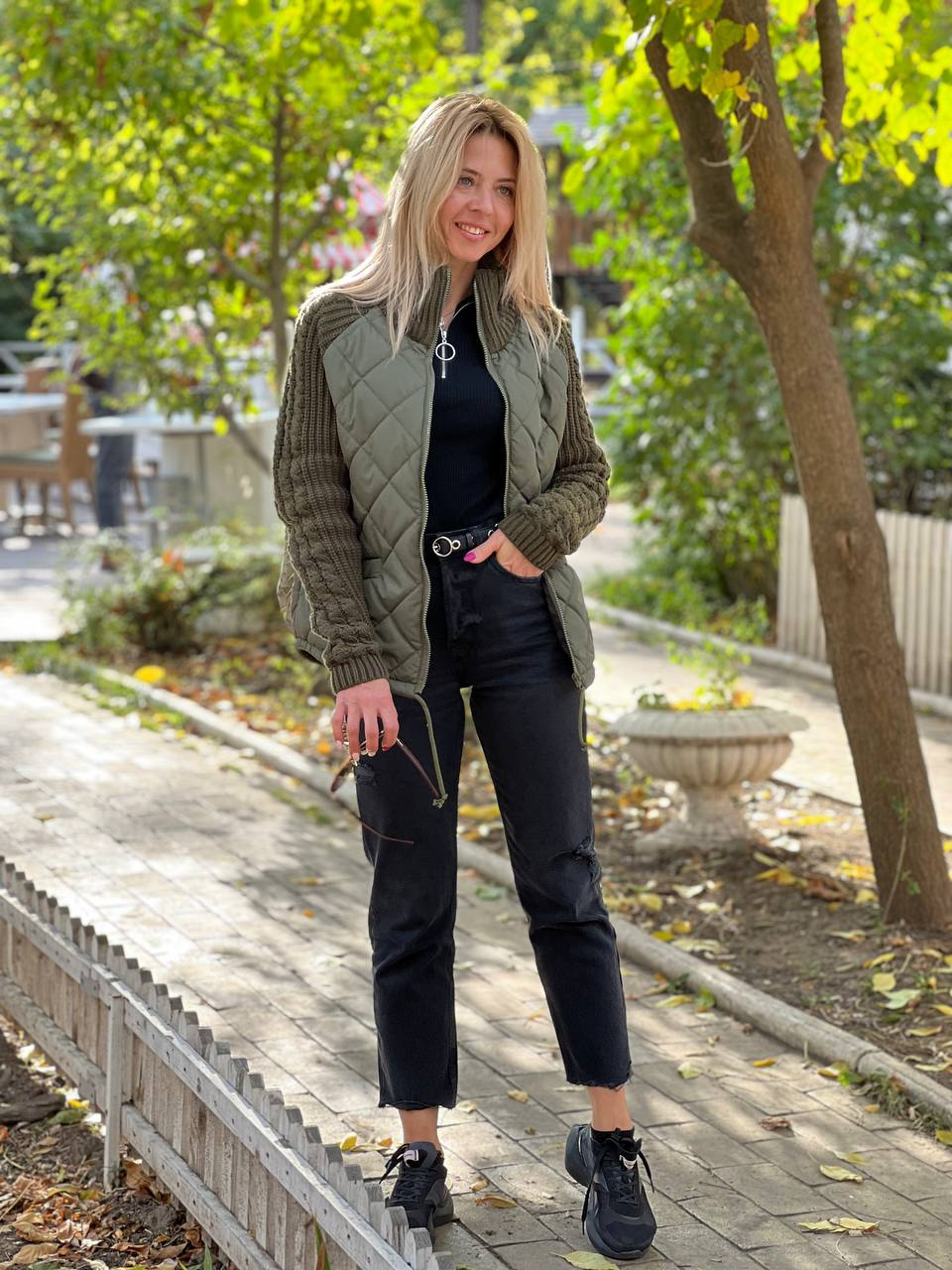 Hallie – Patchwork Knitted Jacket for Cozy Confidence